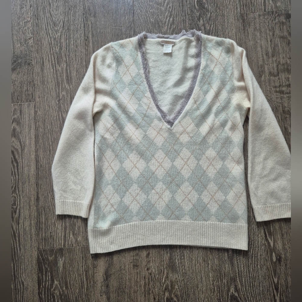 J. Crew Cream Argyle Cashmere Sweater Deep V Neck With Gray Ruffle Large L